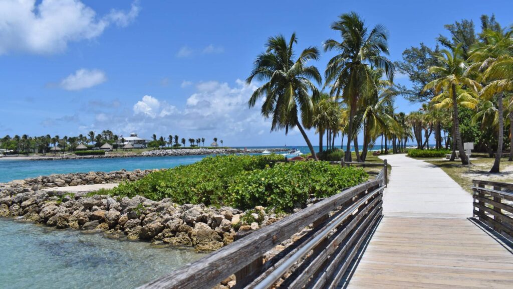 17 Best Things to Do in Jupiter, Florida - travelingwithscubajay.com