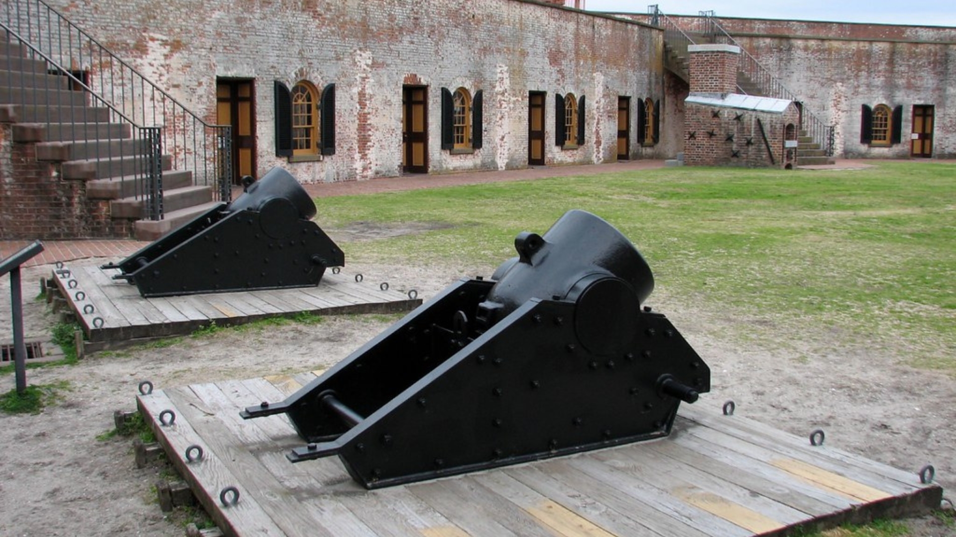 Photo of canons inside Fort Macon