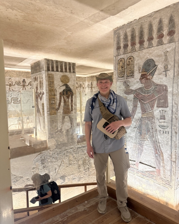 Photo of Scuba Jay in tomb in The Valley of the Kings.