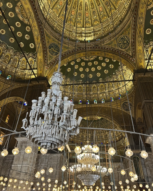 Photo inside the Mosque of Muhammed Ali.